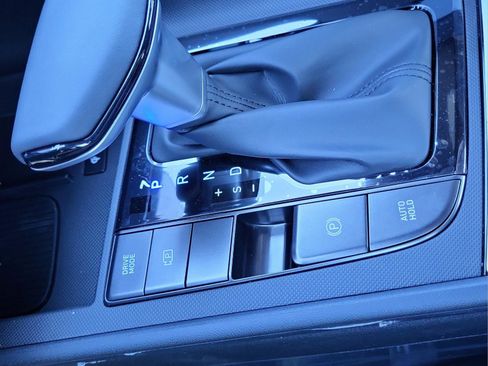 New 2026 Hyundai Elantra Sport FWD image 28