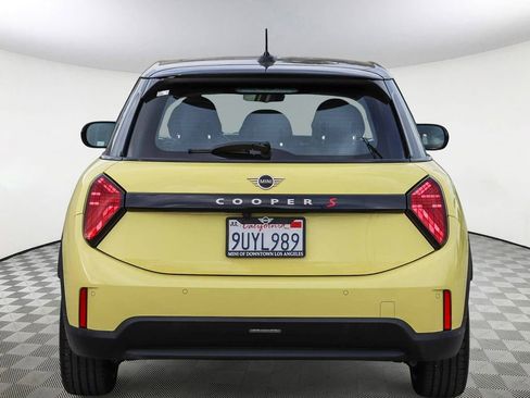Used 2025 MINI Cooper S FWD image 7