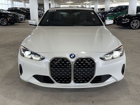 Used 2023 BMW 430i Coupe w/ Convenience Package RWD image 3