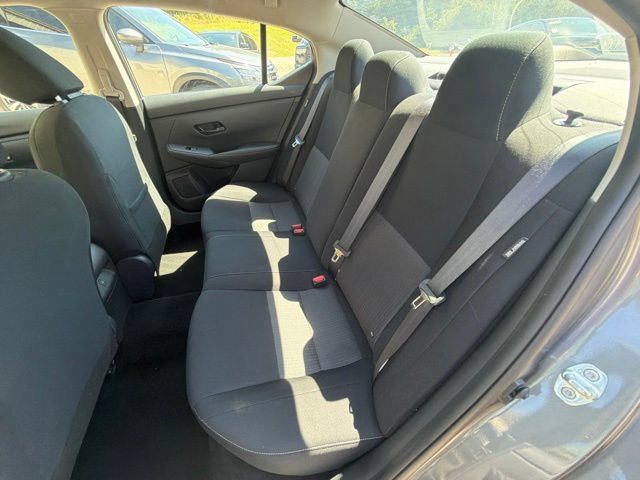 Used 2025 Nissan Sentra SV FWD image 15
