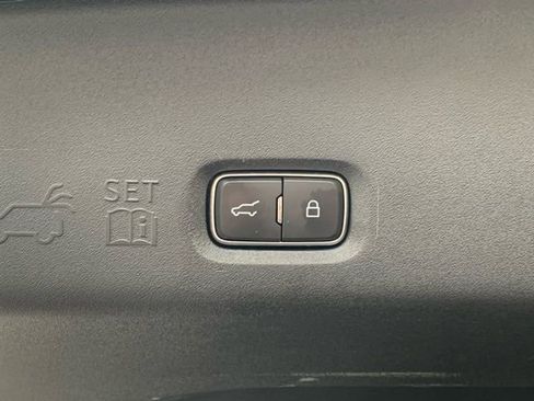 Certified 2025 Ford Expedition Max Active AWD/4WD image 8