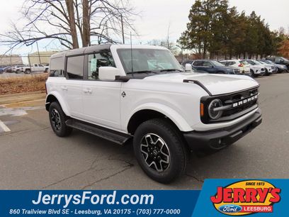 New 2025 Ford Bronco Outer Banks