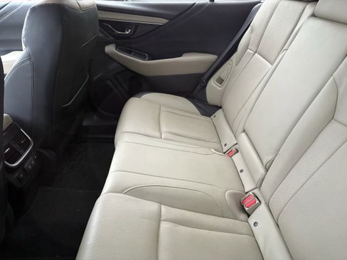 Used 2020 Subaru Outback Limited AWD/4WD image 8