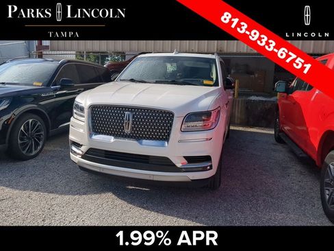 Used 2021 Lincoln Navigator Reserve w/ Luxury Package AWD/4WD image 8