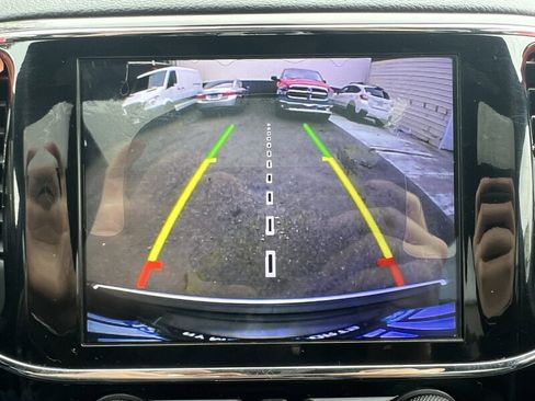 Used 2020 Jeep Grand Cherokee Limited image 18