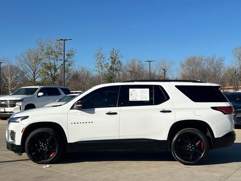 Used 2023 Chevrolet Traverse Premier w/ Redline Edition image 6