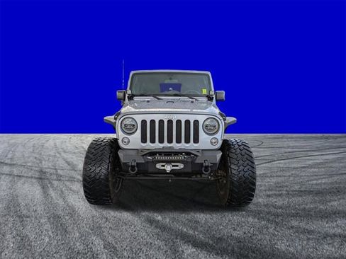 Used 2015 Jeep Wrangler Unlimited Sport image 9