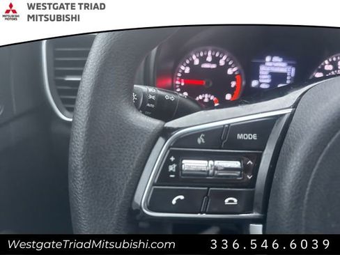 Used 2021 Kia Sportage LX image 14