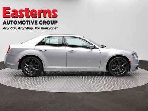 Used 2023 Chrysler 300 S RWD image 4