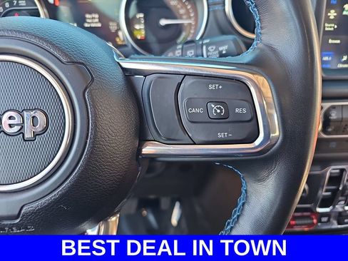 Used 2023 Jeep Wrangler Unlimited Rubicon 4xe w/ Steel Bumper Group AWD/4WD image 17
