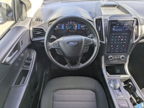 Used 2023 Ford Edge SE w/ Black Appearance Package AWD/4WD image 15