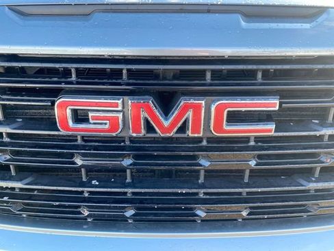 Used 2023 GMC Sierra 1500 Elevation image 27