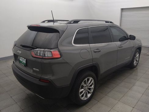 Used 2022 Jeep Cherokee Latitude Lux FWD image 9