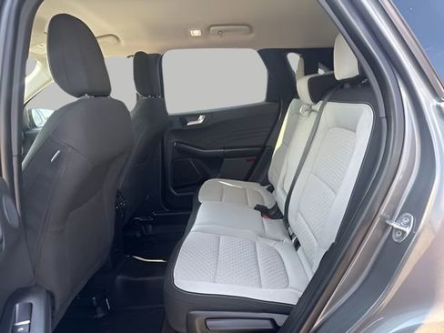 Used 2023 Ford Escape Active w/ Tech Pack #2 image 14