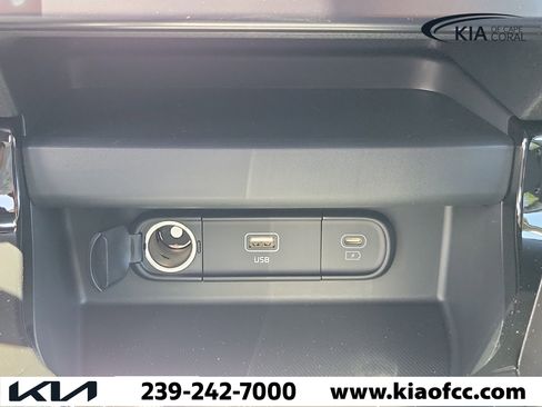 New 2026 Kia Seltos S FWD image 26