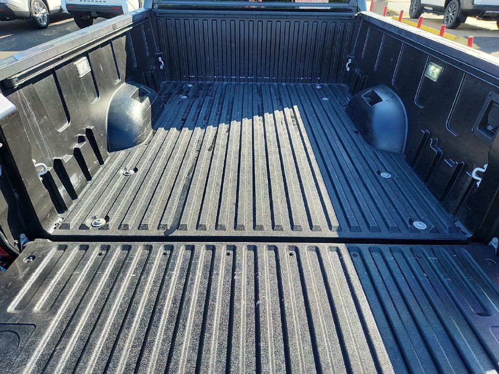 Used 2023 Toyota Tundra Limited AWD/4WD image 31