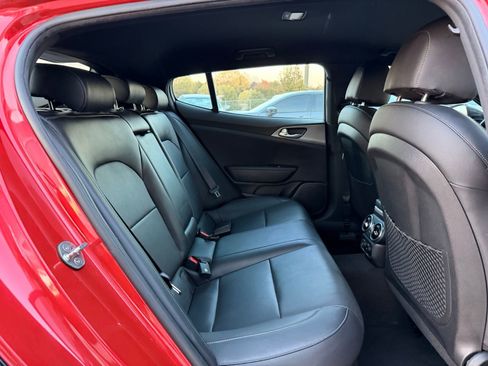 Used 2021 Kia Stinger GT image 24