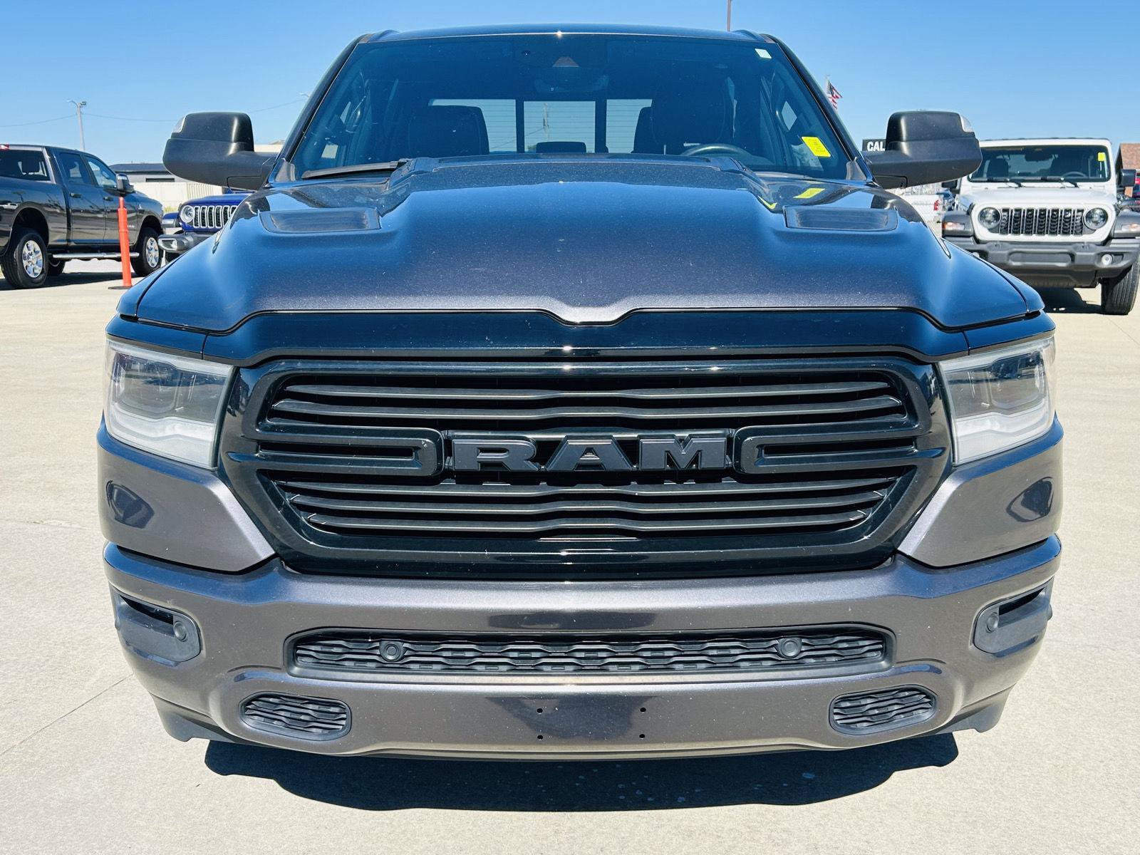 Used 2024 RAM 1500 Laramie AWD/4WD image 33