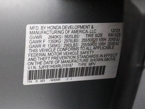 Used 2024 Acura MDX A-Spec AWD/4WD image 30