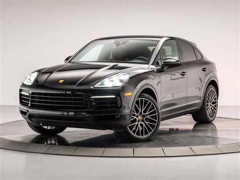 Used 2023 Porsche Cayenne Platinum Edition image 1
