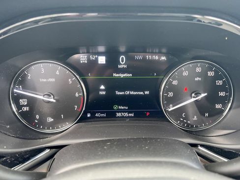 Used 2023 Buick Envision Avenir AWD/4WD image 18