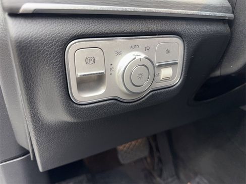 Used 2021 Mercedes-Benz GLE 350 image 52