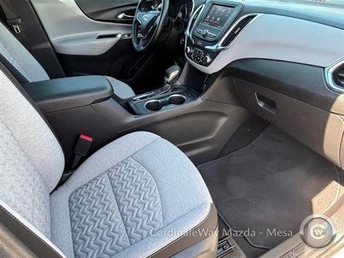 Used 2023 Chevrolet Equinox LT w/ Driver Convenience Package image 12