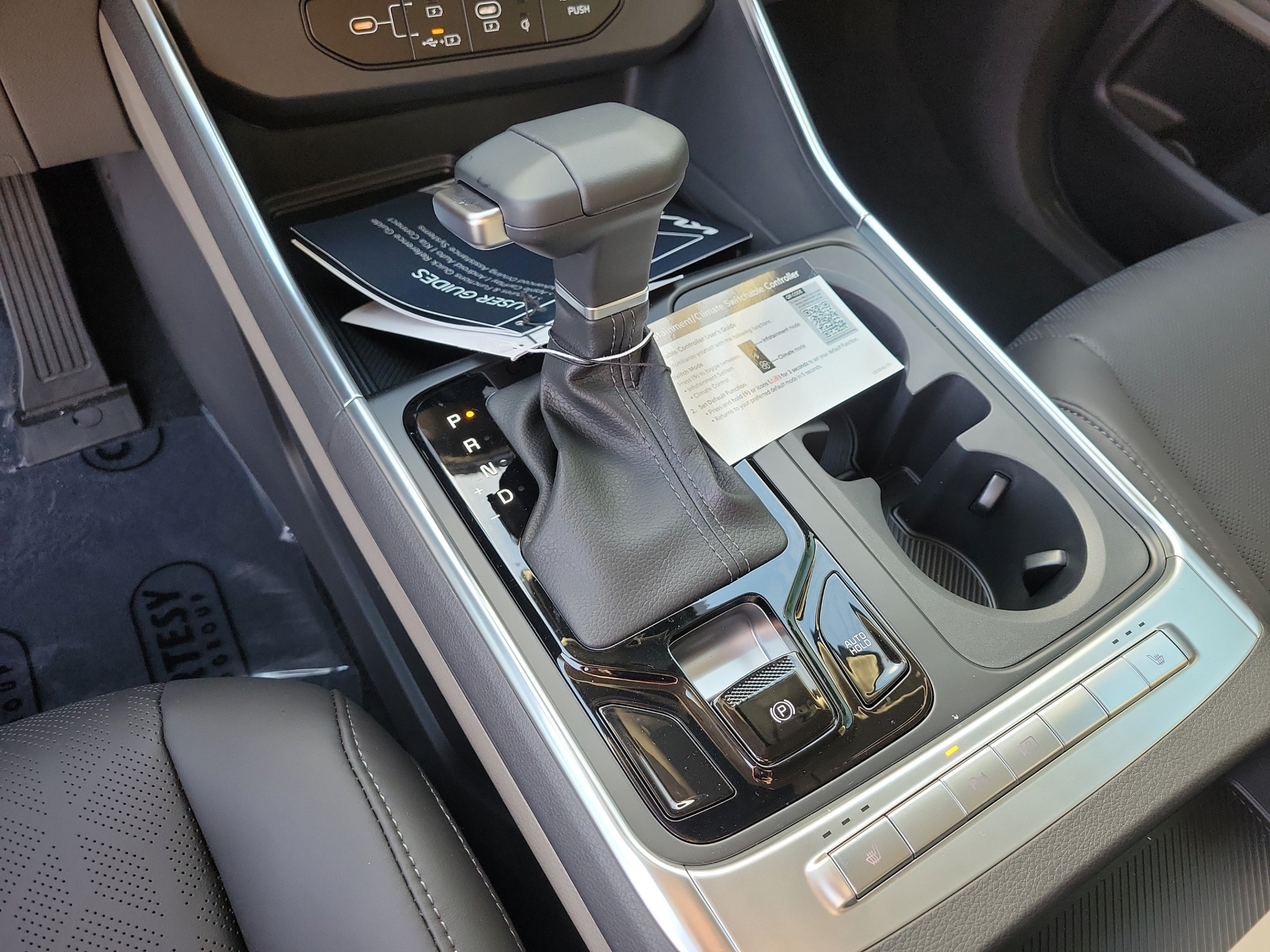 New 2027 Kia Carnival EX FWD image 22