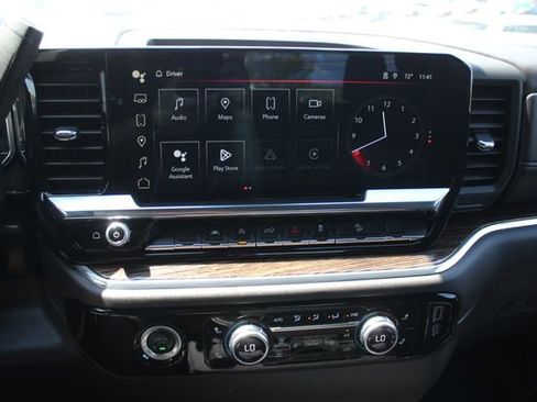 Used 2024 GMC Sierra 1500 Elevation AWD/4WD image 4