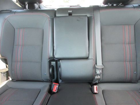 Certified 2024 Chevrolet Equinox RS FWD image 20