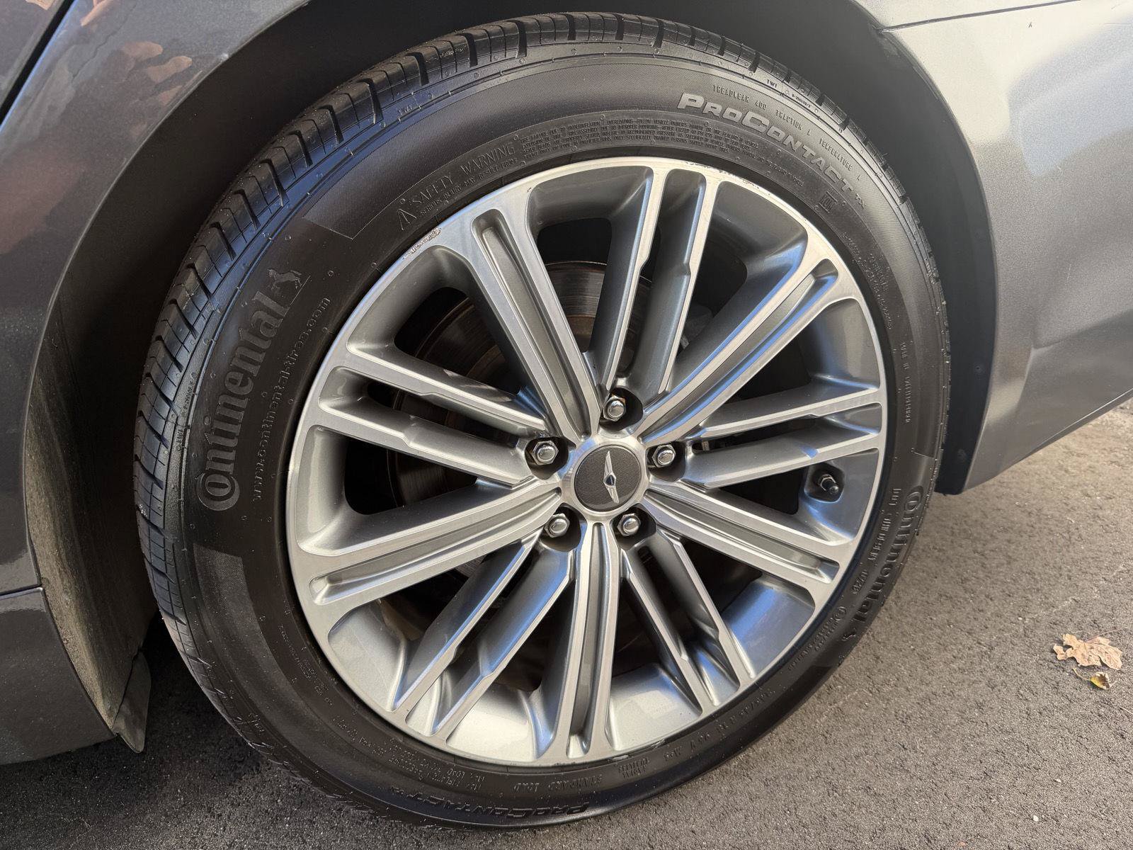 Used 2019 Genesis G80 3.8 w/ Ultimate Package 03 AWD/4WD image 35