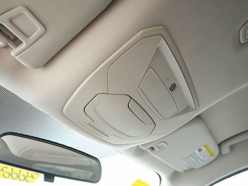 Used 2013 Ford Escape SE image 39