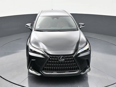 Used 2024 Lexus NX 250 FWD w/ Towing Package (2000 Lbs) image 19