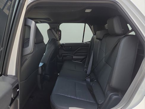 New 2026 Toyota 4Runner TRD Off-Road Premium AWD/4WD image 14