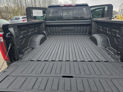 New 2026 GMC Sierra 2500 Denali w/ Denali Reserve Package image 12