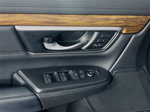 Used 2022 Honda CR-V EX-L image 18