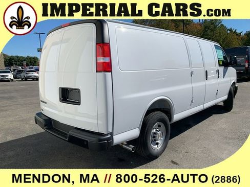 New 2025 Chevrolet Express 2500 Extended image 13