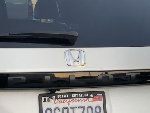 Used 2023 Honda Pilot EX-L image 31