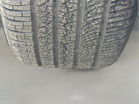 Used 2025 Land Rover Range Rover Sport SE AWD/4WD image 44