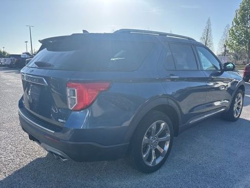 Used 2020 Ford Explorer Platinum w/ Premium Technology Package image 5