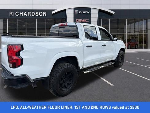Used 2023 Chevrolet Colorado W/T RWD image 9