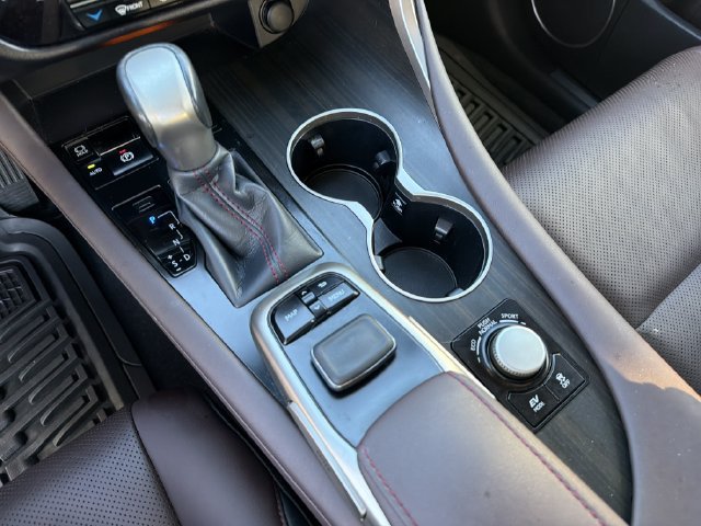 Used 2016 Lexus RX 450h FWD image 33