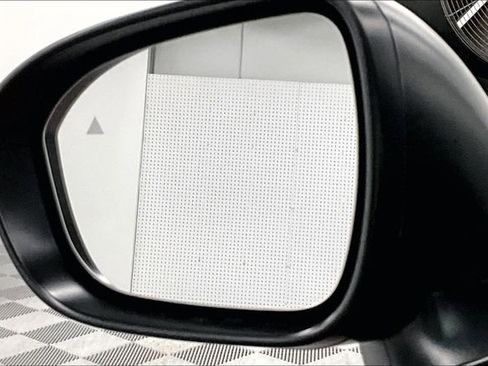 New 2026 Nissan Rogue S image 25