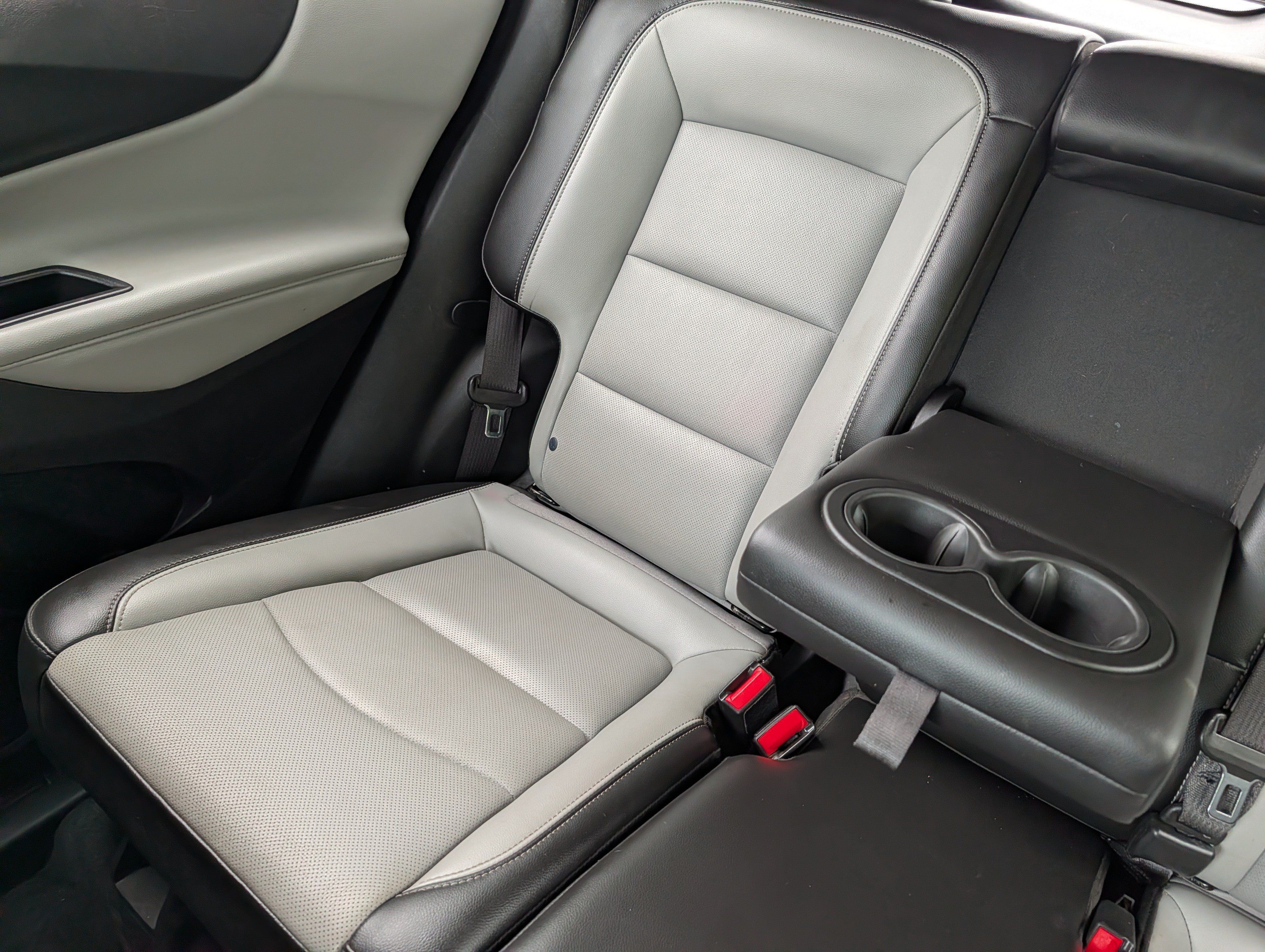 Used 2019 Chevrolet Equinox Premier AWD/4WD image 12