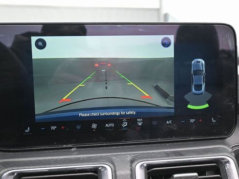 Used 2024 Ford Mustang Premium image 11