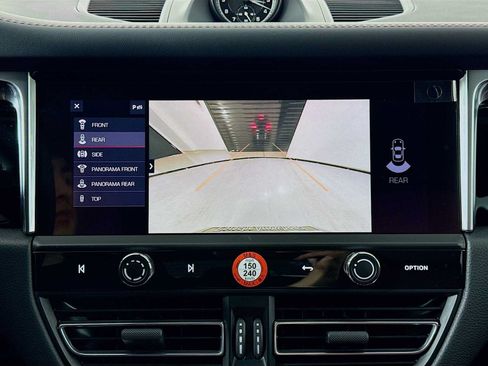 New 2026 Porsche Macan AWD/4WD image 19