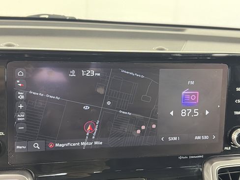 Certified 2022 Kia Sorento EX w/ Panoramic Sunroof Package image 28