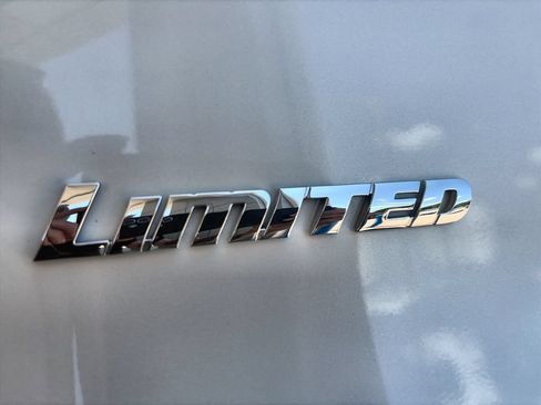 Used 2023 Toyota 4Runner Limited RWD image 32