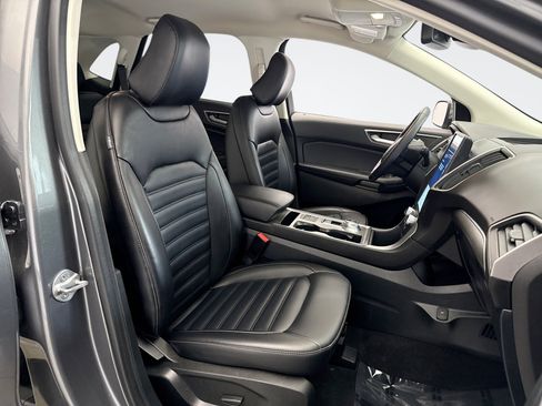 Used 2022 Ford Edge SEL w/ Convenience Package image 16
