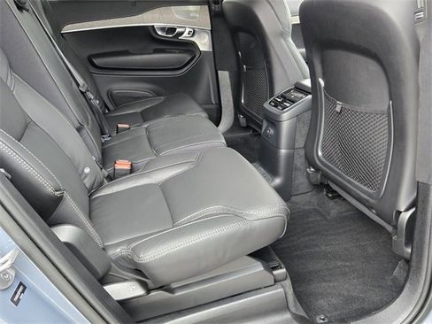 Used 2023 Volvo XC90 T8 Ultimate w/ Lounge Package image 16